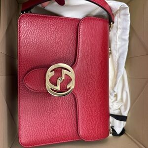 Gucci interlock red bag
